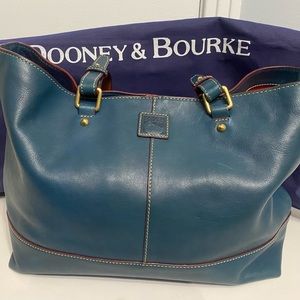 Dooney & Bourke Florentine East/West Chelsea